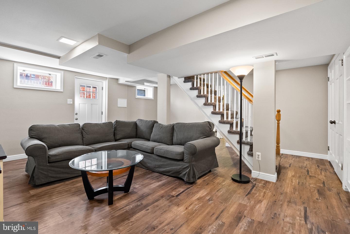 5542 18TH RD N, ARLINGTON, Virginia 22205, 4 Bedrooms Bedrooms, ,3 BathroomsBathrooms,Residential,For sale,5542 18TH RD N,VAAR2069272 MLS # VAAR2069272