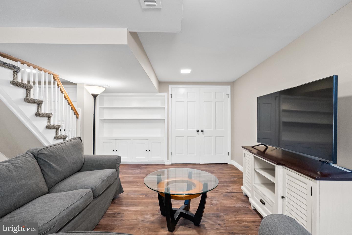 5542 18TH RD N, ARLINGTON, Virginia 22205, 4 Bedrooms Bedrooms, ,3 BathroomsBathrooms,Residential,For sale,5542 18TH RD N,VAAR2069272 MLS # VAAR2069272