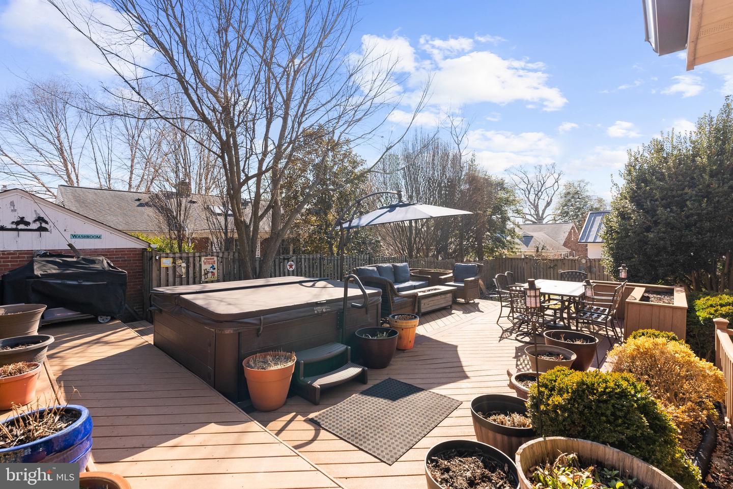 5542 18TH RD N, ARLINGTON, Virginia 22205, 4 Bedrooms Bedrooms, ,3 BathroomsBathrooms,Residential,For sale,5542 18TH RD N,VAAR2069272 MLS # VAAR2069272