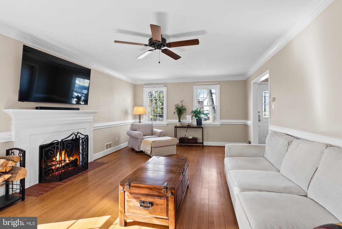 5542 18TH RD N, ARLINGTON, Virginia 22205, 4 Bedrooms Bedrooms, ,3 BathroomsBathrooms,Residential,For sale,5542 18TH RD N,VAAR2069272 MLS # VAAR2069272