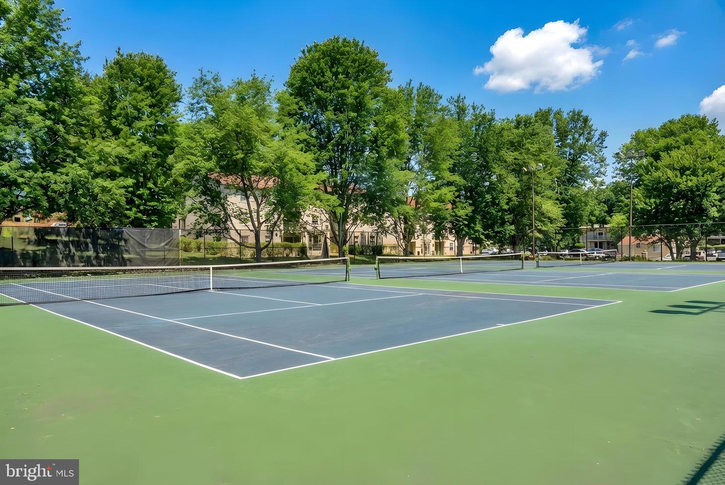 5902-B QUEENSTON ST #505, SPRINGFIELD, Virginia 22152, 2 Bedrooms Bedrooms, ,1 BathroomBathrooms,Residential,For sale,5902-B QUEENSTON ST #505,VAFX2292676 MLS # VAFX2292676