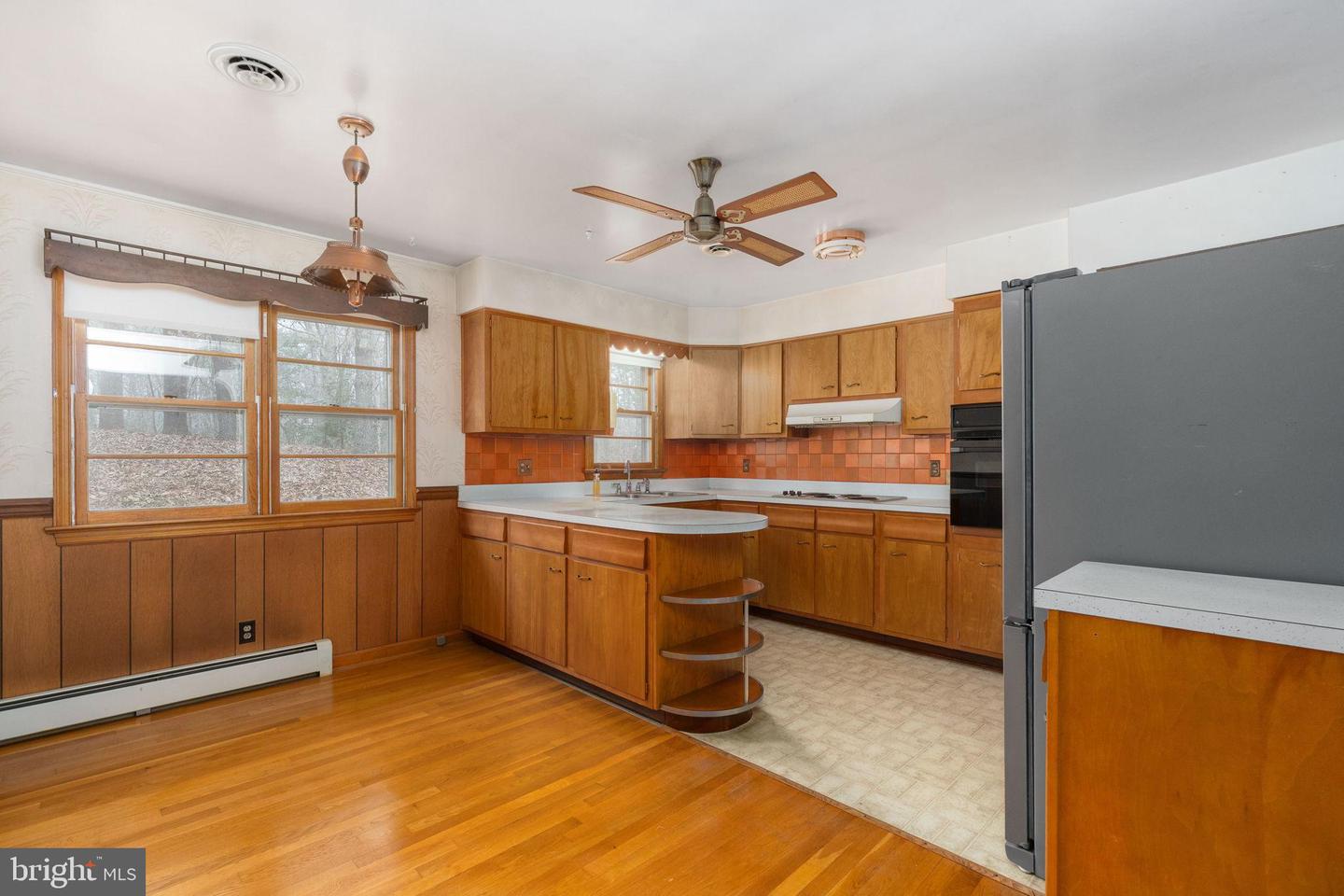 8710 THORNTON ROLLING RD, FREDERICKSBURG, Virginia 22408, 3 Bedrooms Bedrooms, 4 Rooms Rooms,1 BathroomBathrooms,Residential,For sale,8710 THORNTON ROLLING RD,VASP2039542 MLS # VASP2039542