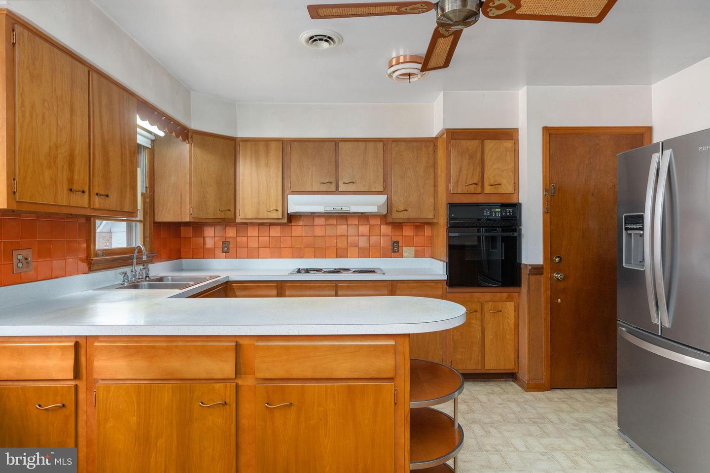 8710 THORNTON ROLLING RD, FREDERICKSBURG, Virginia 22408, 3 Bedrooms Bedrooms, 4 Rooms Rooms,1 BathroomBathrooms,Residential,For sale,8710 THORNTON ROLLING RD,VASP2039542 MLS # VASP2039542