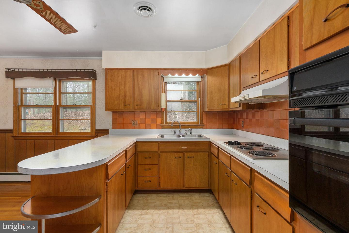 8710 THORNTON ROLLING RD, FREDERICKSBURG, Virginia 22408, 3 Bedrooms Bedrooms, 4 Rooms Rooms,1 BathroomBathrooms,Residential,For sale,8710 THORNTON ROLLING RD,VASP2039542 MLS # VASP2039542