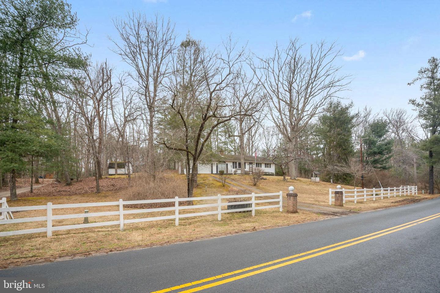 8710 THORNTON ROLLING RD, FREDERICKSBURG, Virginia 22408, 3 Bedrooms Bedrooms, 4 Rooms Rooms,1 BathroomBathrooms,Residential,For sale,8710 THORNTON ROLLING RD,VASP2039542 MLS # VASP2039542