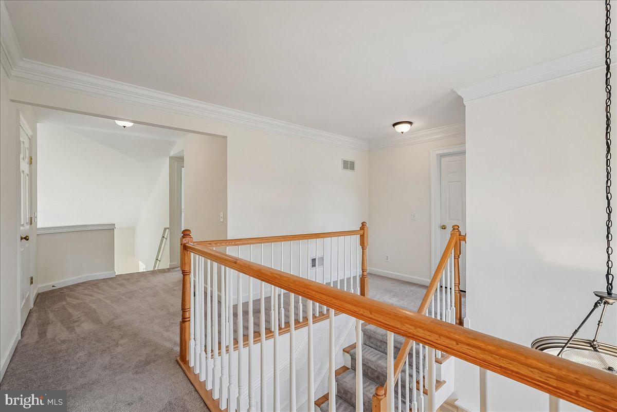 8411 BLACK STALLION PL, VIENNA, Virginia 22182, 4 Bedrooms Bedrooms, ,3 BathroomsBathrooms,Residential,For sale,8411 BLACK STALLION PL,VAFX2292694 MLS # VAFX2292694