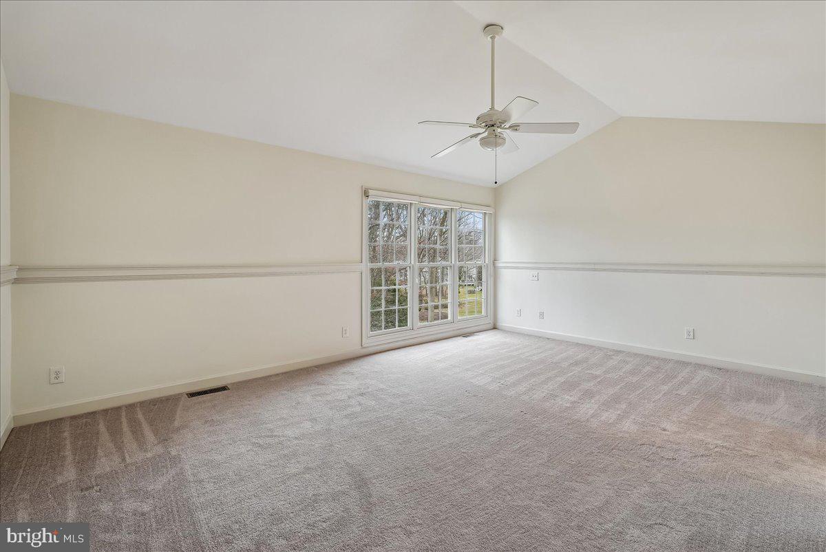 8411 BLACK STALLION PL, VIENNA, Virginia 22182, 4 Bedrooms Bedrooms, ,3 BathroomsBathrooms,Residential,For sale,8411 BLACK STALLION PL,VAFX2292694 MLS # VAFX2292694