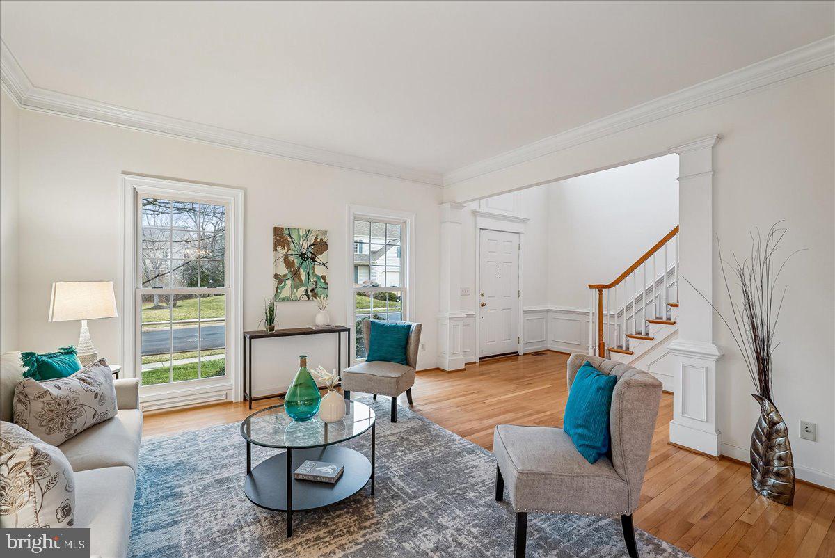 8411 BLACK STALLION PL, VIENNA, Virginia 22182, 4 Bedrooms Bedrooms, ,3 BathroomsBathrooms,Residential,For sale,8411 BLACK STALLION PL,VAFX2292694 MLS # VAFX2292694