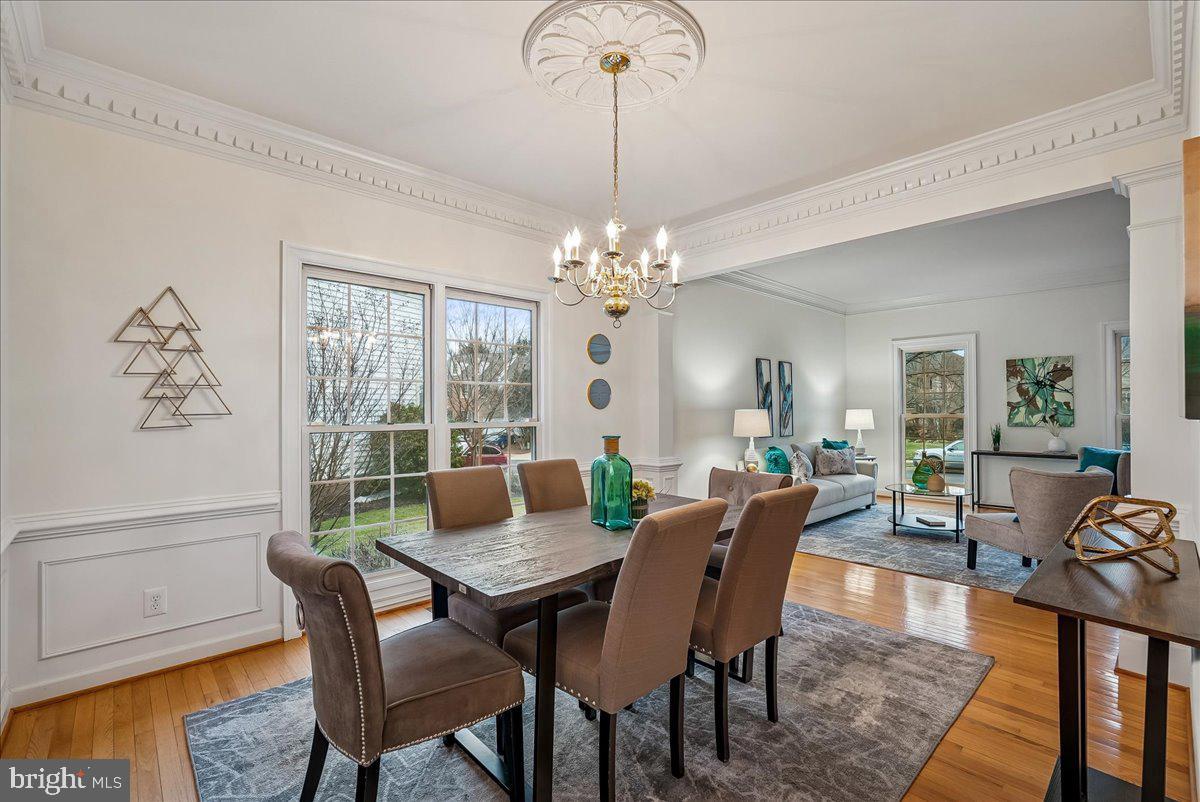 8411 BLACK STALLION PL, VIENNA, Virginia 22182, 4 Bedrooms Bedrooms, ,3 BathroomsBathrooms,Residential,For sale,8411 BLACK STALLION PL,VAFX2292694 MLS # VAFX2292694