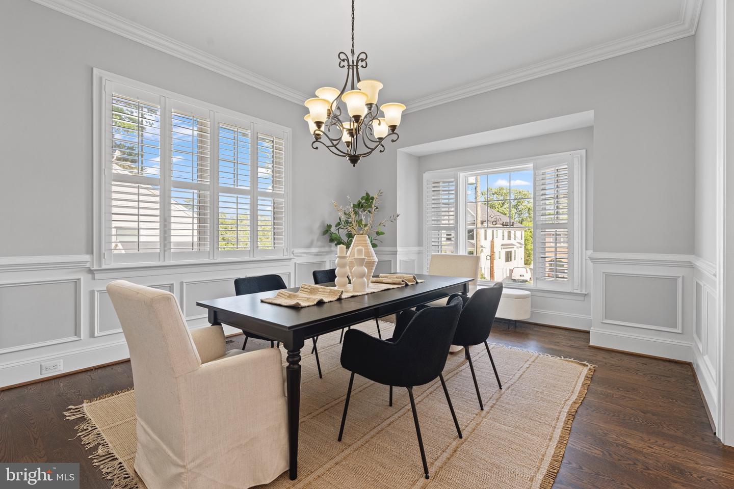 7606 LEONARD DR, FALLS CHURCH, Virginia 22043, 5 Bedrooms Bedrooms, ,5 BathroomsBathrooms,Residential,For sale,7606 LEONARD DR,VAFX2292700 MLS # VAFX2292700