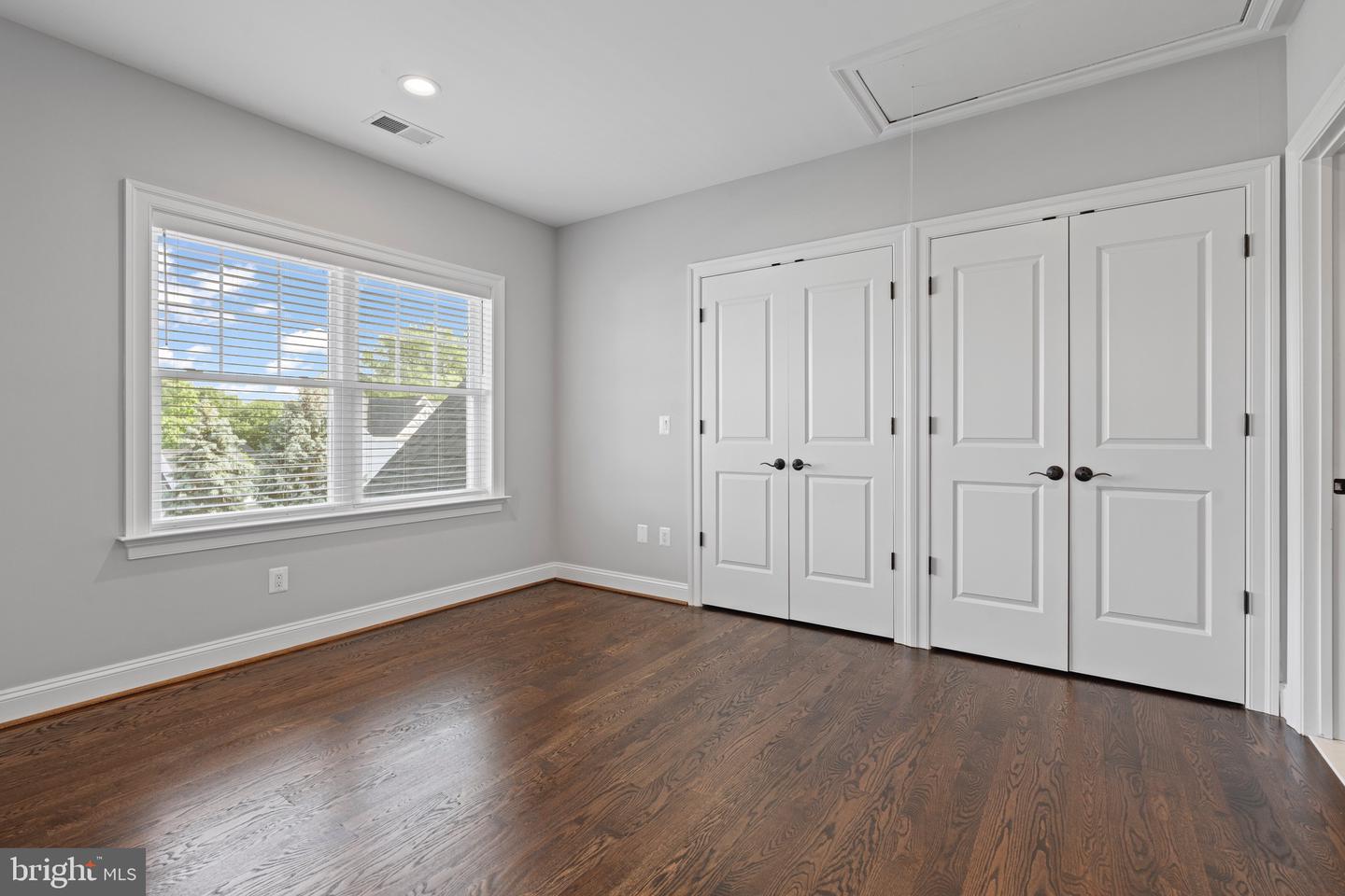 7606 LEONARD DR, FALLS CHURCH, Virginia 22043, 5 Bedrooms Bedrooms, ,5 BathroomsBathrooms,Residential,For sale,7606 LEONARD DR,VAFX2292700 MLS # VAFX2292700