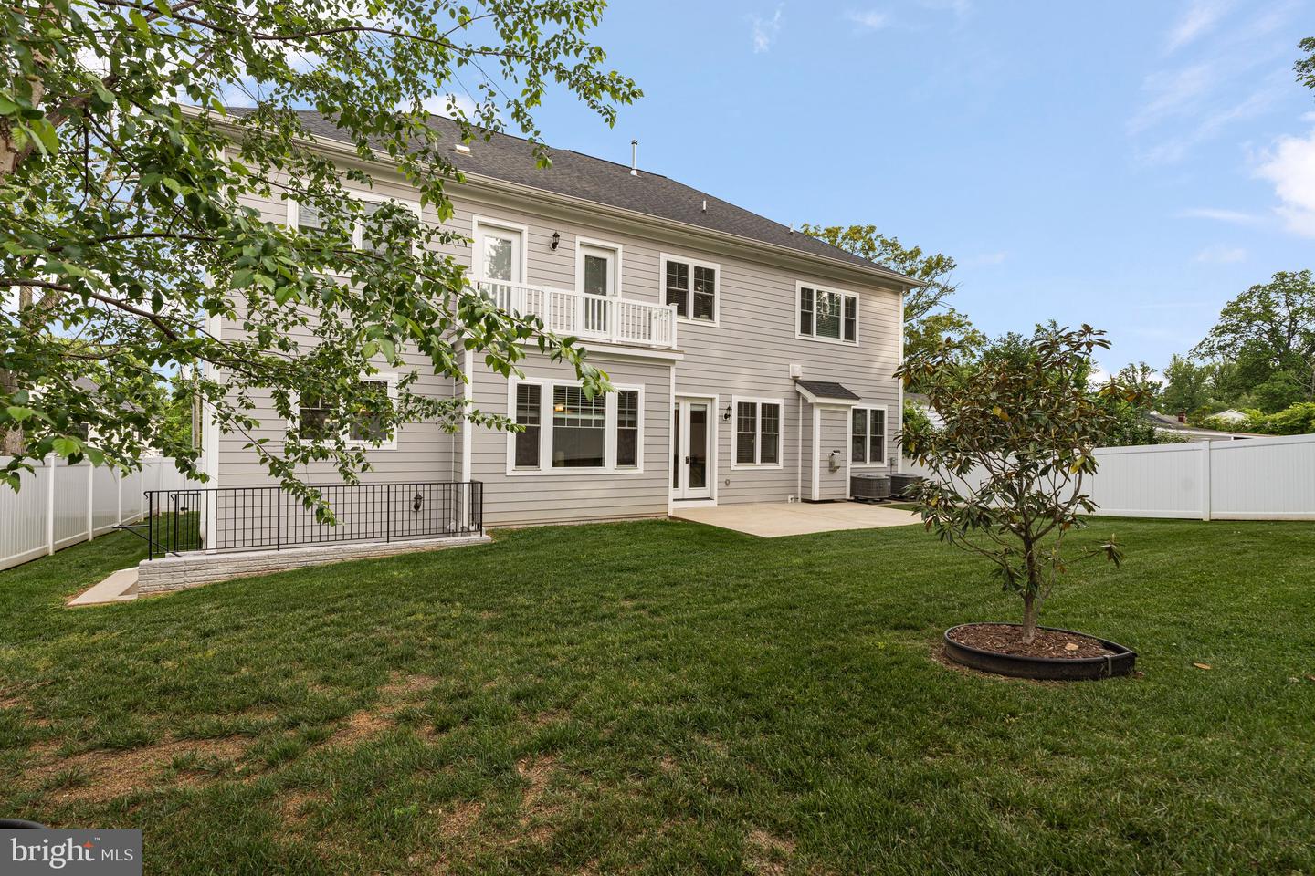 7606 LEONARD DR, FALLS CHURCH, Virginia 22043, 5 Bedrooms Bedrooms, ,5 BathroomsBathrooms,Residential,For sale,7606 LEONARD DR,VAFX2292700 MLS # VAFX2292700