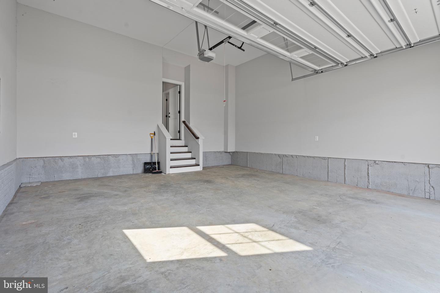 7606 LEONARD DR, FALLS CHURCH, Virginia 22043, 5 Bedrooms Bedrooms, ,5 BathroomsBathrooms,Residential,For sale,7606 LEONARD DR,VAFX2292700 MLS # VAFX2292700