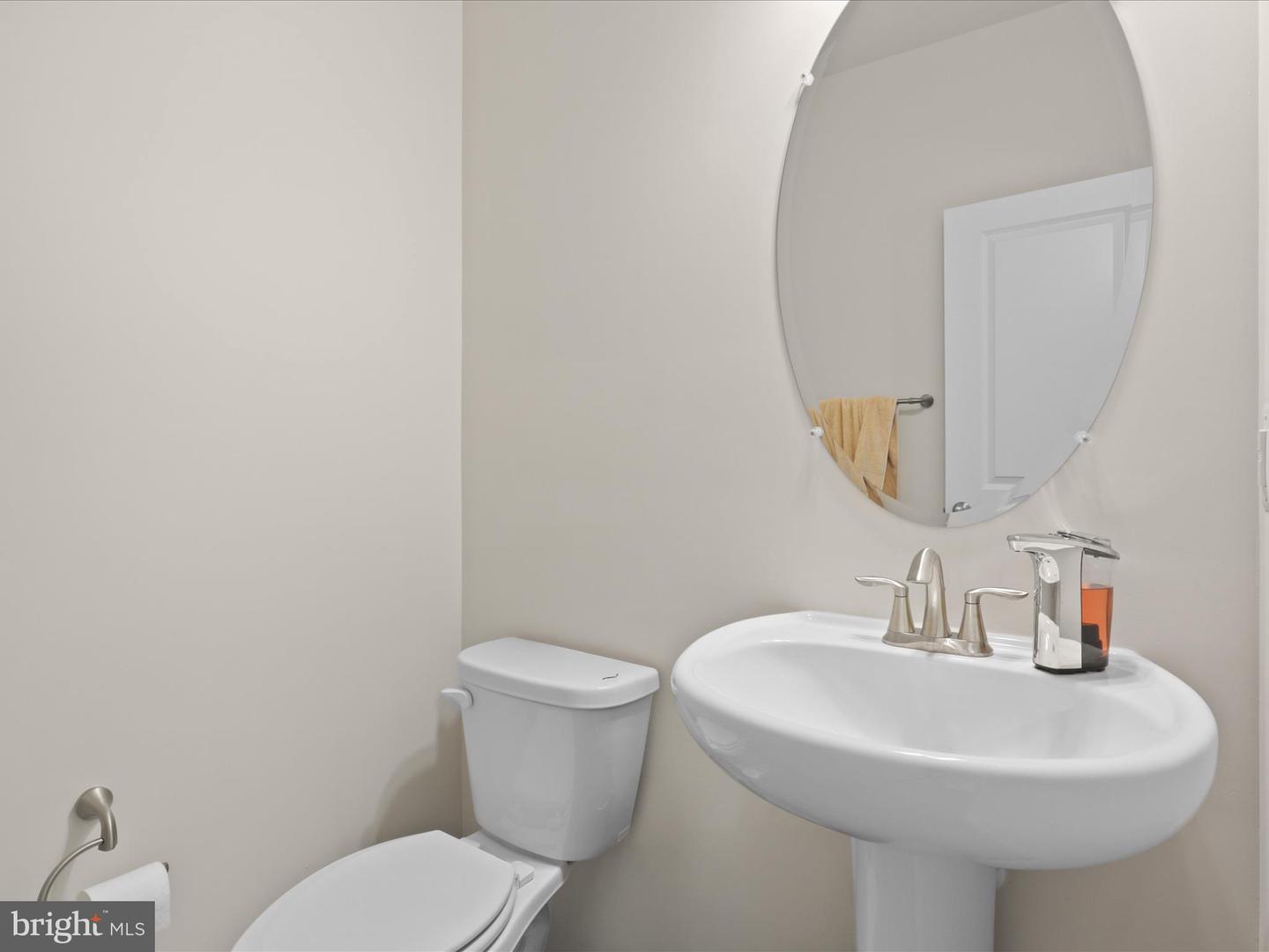 1629 FIELD SPARROW TER NE, LEESBURG, Virginia 20176, 4 Bedrooms Bedrooms, ,2 BathroomsBathrooms,Residential,For sale,1629 FIELD SPARROW TER NE,VALO2116712 MLS # VALO2116712 1629 FIELD SPARROW TER NE, LEESBURG, Virginia 20176, 4 Bedrooms Bedrooms, ,2 BathroomsBathrooms,Residential,For sale,1629 FIELD SPARROW TER NE,VALO2116712 MLS # VALO2116712