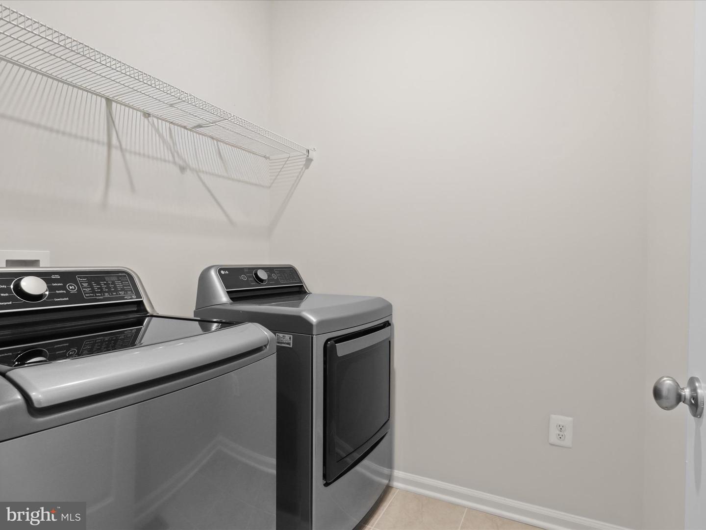 1629 FIELD SPARROW TER NE, LEESBURG, Virginia 20176, 4 Bedrooms Bedrooms, ,2 BathroomsBathrooms,Residential,For sale,1629 FIELD SPARROW TER NE,VALO2116712 MLS # VALO2116712 1629 FIELD SPARROW TER NE, LEESBURG, Virginia 20176, 4 Bedrooms Bedrooms, ,2 BathroomsBathrooms,Residential,For sale,1629 FIELD SPARROW TER NE,VALO2116712 MLS # VALO2116712