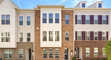 1629 FIELD SPARROW TER NE, LEESBURG, Virginia 20176, 4 Bedrooms Bedrooms, ,2 BathroomsBathrooms,Residential,For sale,1629 FIELD SPARROW TER NE,VALO2116712 MLS # VALO2116712