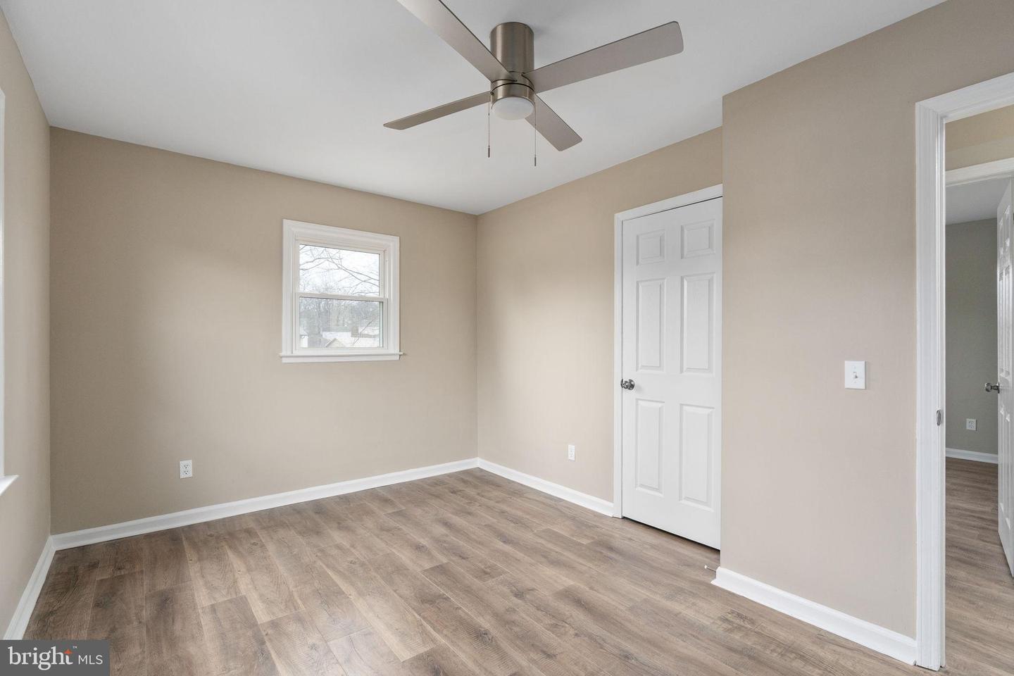 402 SULLIVAN DR, FREDERICKSBURG, Virginia 22405, 3 Bedrooms Bedrooms, 7 Rooms Rooms,2 BathroomsBathrooms,Residential,For sale,402 SULLIVAN DR,VAST2046460 MLS # VAST2046460