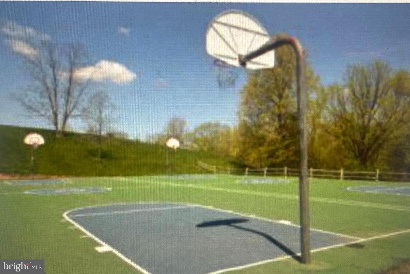 119 WESTWICK CT #6, STERLING, Virginia 20165, 2 Bedrooms Bedrooms, ,2 BathroomsBathrooms,Residential,For sale,119 WESTWICK CT #6,VALO2116770 MLS # VALO2116770