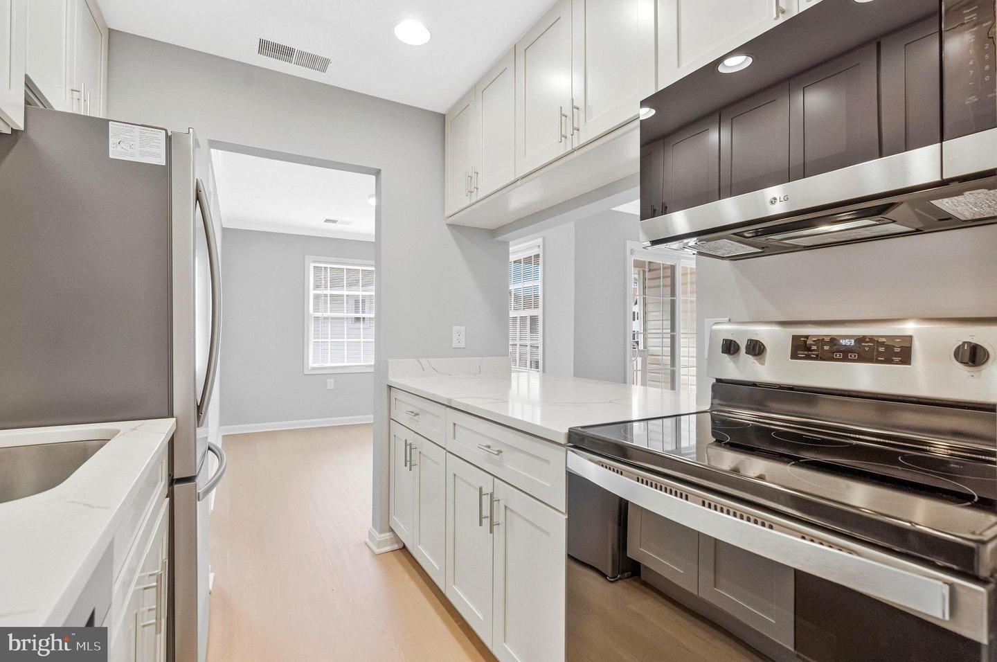 119 WESTWICK CT #6, STERLING, Virginia 20165, 2 Bedrooms Bedrooms, ,2 BathroomsBathrooms,Residential,For sale,119 WESTWICK CT #6,VALO2116770 MLS # VALO2116770