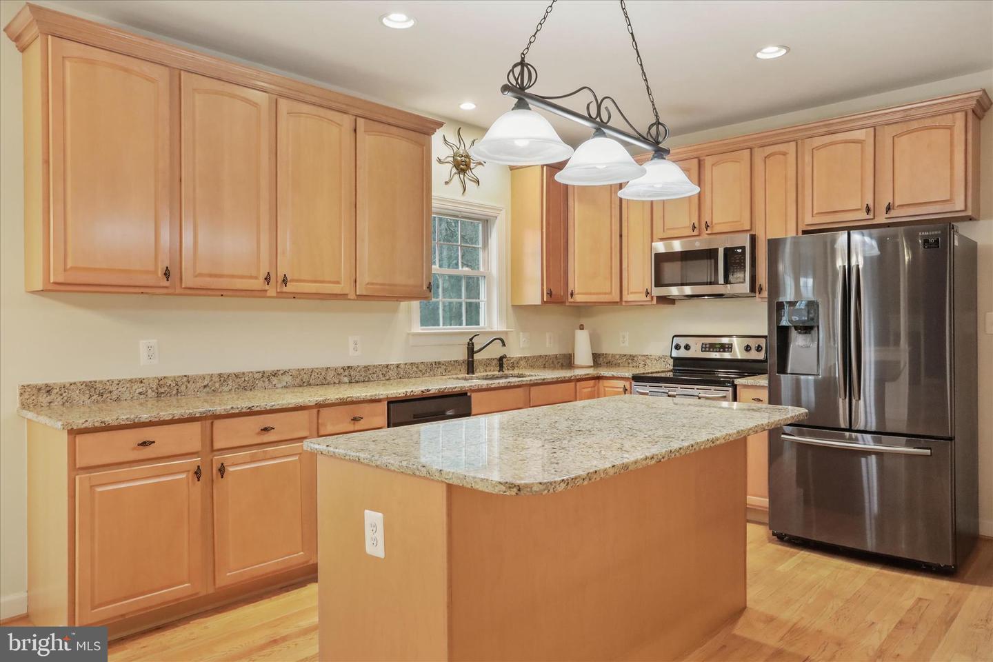 109 FALABELLA DR, STEPHENS CITY, Virginia 22655, 4 Bedrooms Bedrooms, 13 Rooms Rooms,2 BathroomsBathrooms,Residential,For sale,109 FALABELLA DR,VAFV2039788 MLS # VAFV2039788