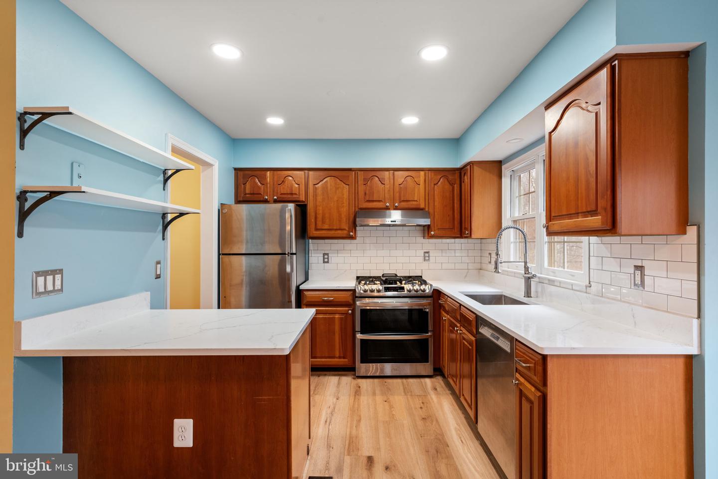 12495 MANCHESTER WAY, WOODBRIDGE, Virginia 22192, 3 Bedrooms Bedrooms, ,3 BathroomsBathrooms,Residential,For sale,12495 MANCHESTER WAY,VAPW2113312 MLS # VAPW2113312