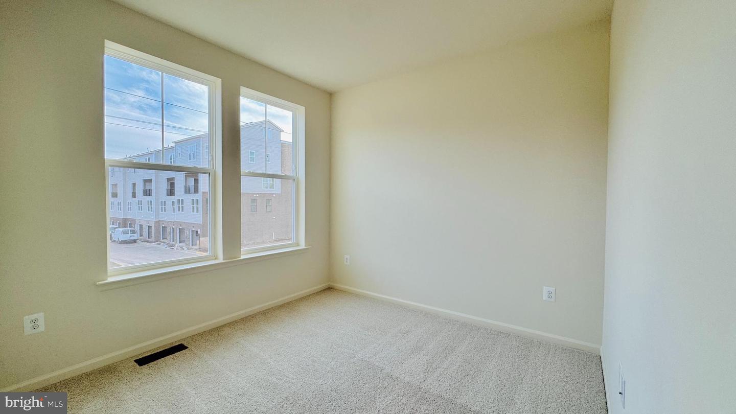 2613 RIVER BIRCH ROAD, HERNDON, Virginia 20171, 3 Bedrooms Bedrooms, ,2 BathroomsBathrooms,Residential,For sale,2613 RIVER BIRCH ROAD,VAFX2292882 MLS # VAFX2292882