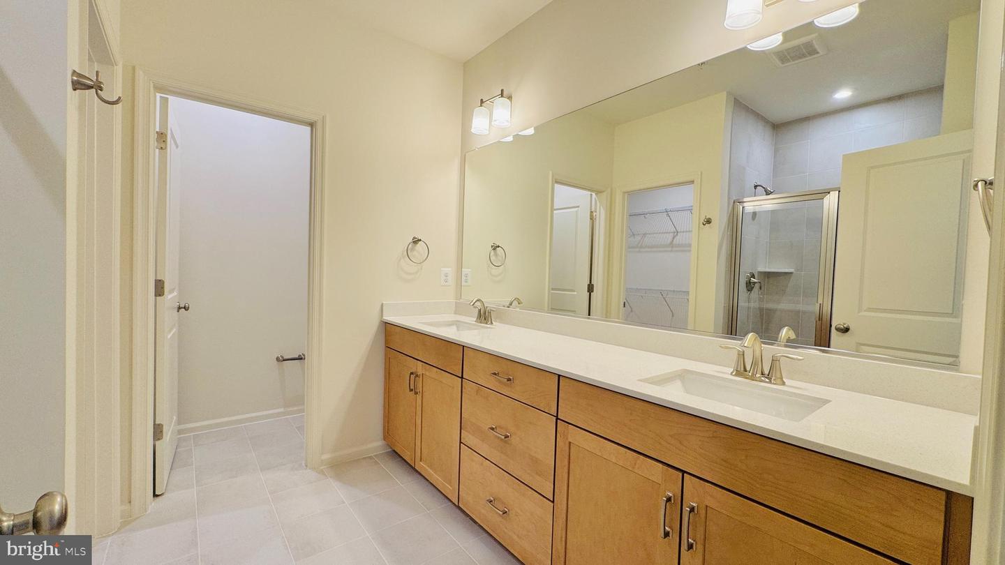 2613 RIVER BIRCH ROAD, HERNDON, Virginia 20171, 3 Bedrooms Bedrooms, ,2 BathroomsBathrooms,Residential,For sale,2613 RIVER BIRCH ROAD,VAFX2292882 MLS # VAFX2292882