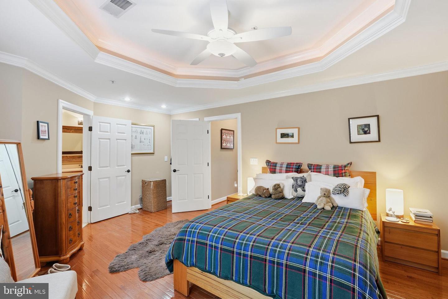 715 HAWKINS WAY, ALEXANDRIA, Virginia 22314, 4 Bedrooms Bedrooms, 9 Rooms Rooms,4 BathroomsBathrooms,Residential,For sale,715 HAWKINS WAY,VAAX2054520 MLS # VAAX2054520