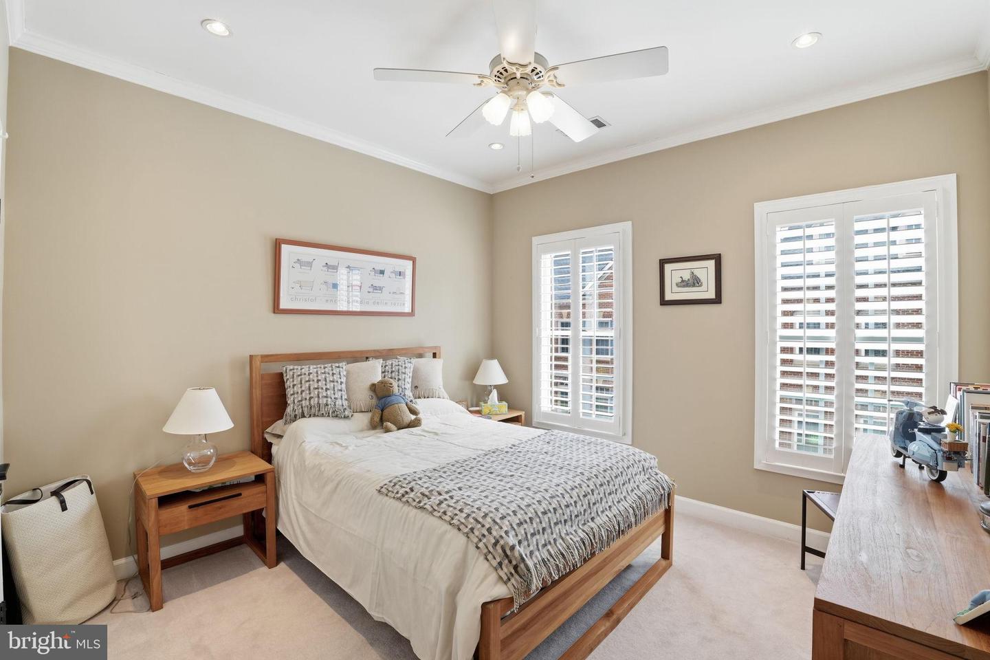 715 HAWKINS WAY, ALEXANDRIA, Virginia 22314, 4 Bedrooms Bedrooms, 9 Rooms Rooms,4 BathroomsBathrooms,Residential,For sale,715 HAWKINS WAY,VAAX2054520 MLS # VAAX2054520