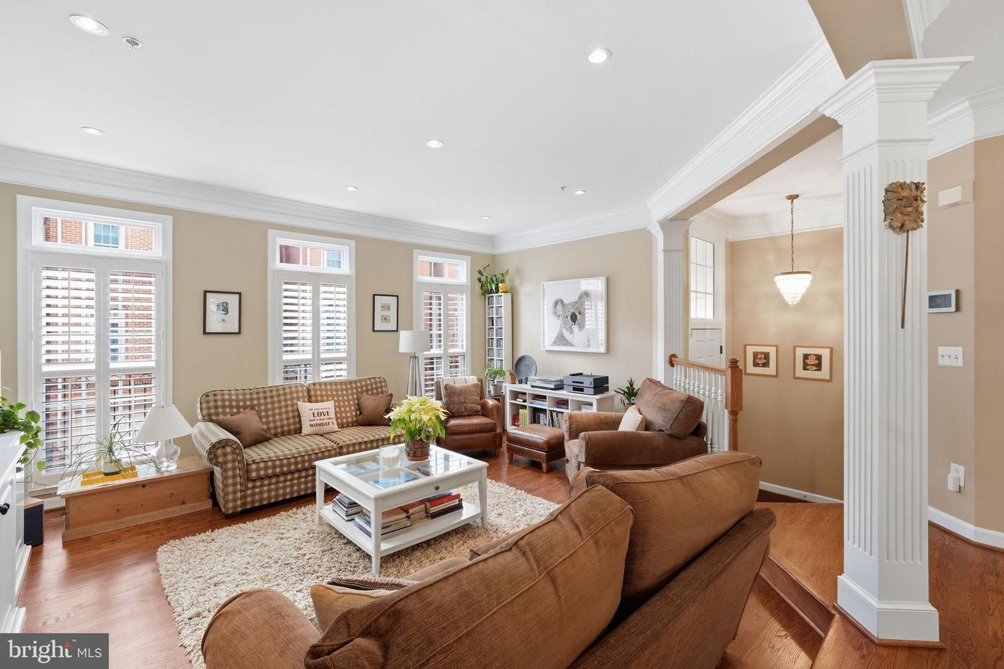 715 HAWKINS WAY, ALEXANDRIA, Virginia 22314, 4 Bedrooms Bedrooms, 9 Rooms Rooms,4 BathroomsBathrooms,Residential,For sale,715 HAWKINS WAY,VAAX2054520 MLS # VAAX2054520