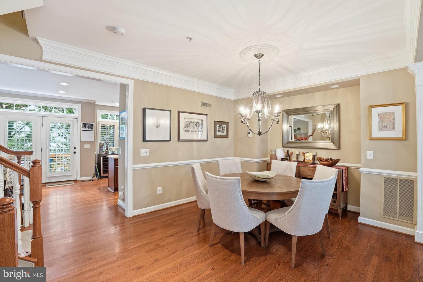 715 HAWKINS WAY, ALEXANDRIA, Virginia 22314, 4 Bedrooms Bedrooms, 9 Rooms Rooms,4 BathroomsBathrooms,Residential,For sale,715 HAWKINS WAY,VAAX2054520 MLS # VAAX2054520