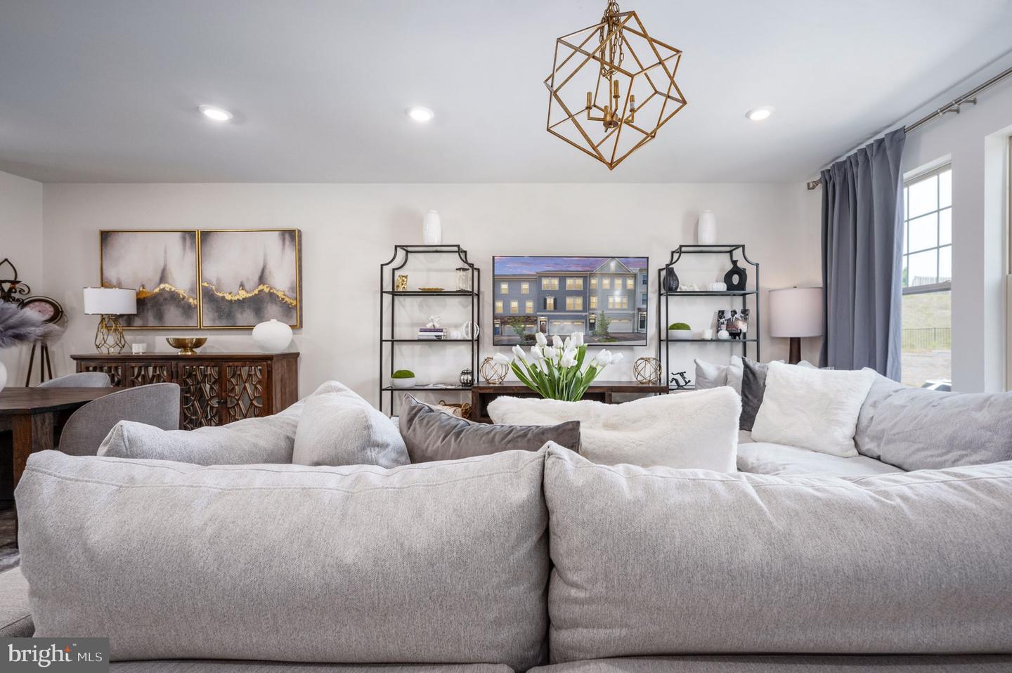 154 SHADED VALLEY CT, STAFFORD, Virginia 22554, 4 Bedrooms Bedrooms, ,3 BathroomsBathrooms,Residential,For sale,154 SHADED VALLEY CT,VAST2046464 MLS # VAST2046464