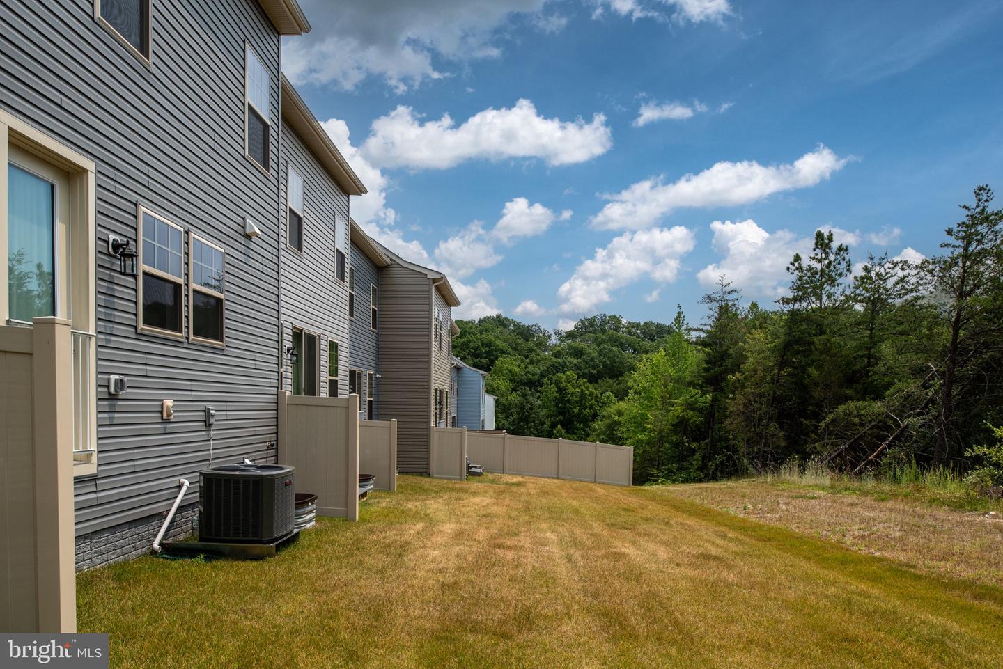 154 SHADED VALLEY CT, STAFFORD, Virginia 22554, 4 Bedrooms Bedrooms, ,3 BathroomsBathrooms,Residential,For sale,154 SHADED VALLEY CT,VAST2046464 MLS # VAST2046464