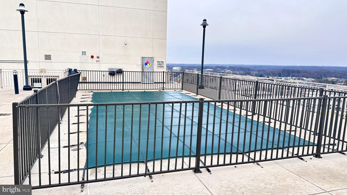 2726 GALLOWS RD #619, VIENNA, Virginia 22180, 2 Bedrooms Bedrooms, ,2 BathroomsBathrooms,Residential,For sale,2726 GALLOWS RD #619,VAFX2292938 MLS # VAFX2292938