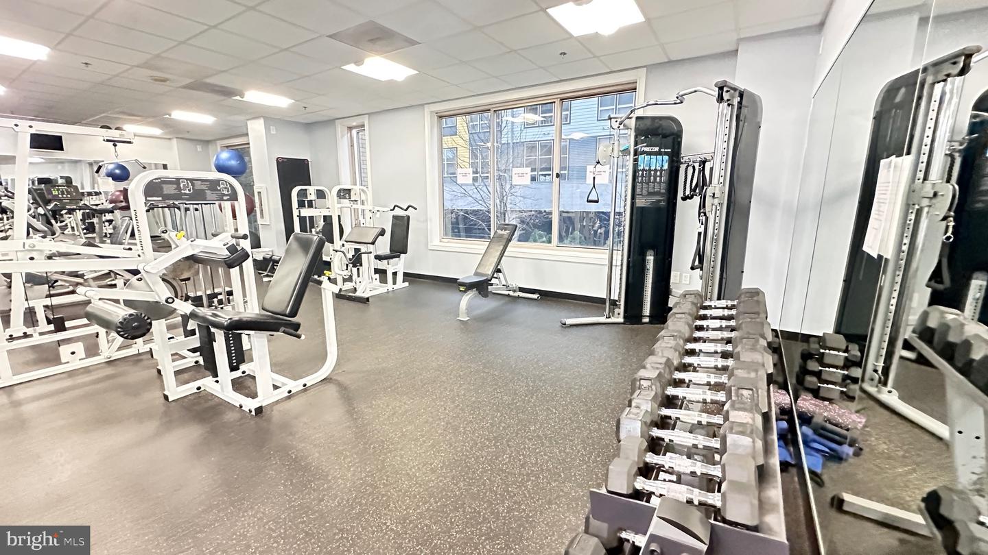 2726 GALLOWS RD #619, VIENNA, Virginia 22180, 2 Bedrooms Bedrooms, ,2 BathroomsBathrooms,Residential,For sale,2726 GALLOWS RD #619,VAFX2292938 MLS # VAFX2292938