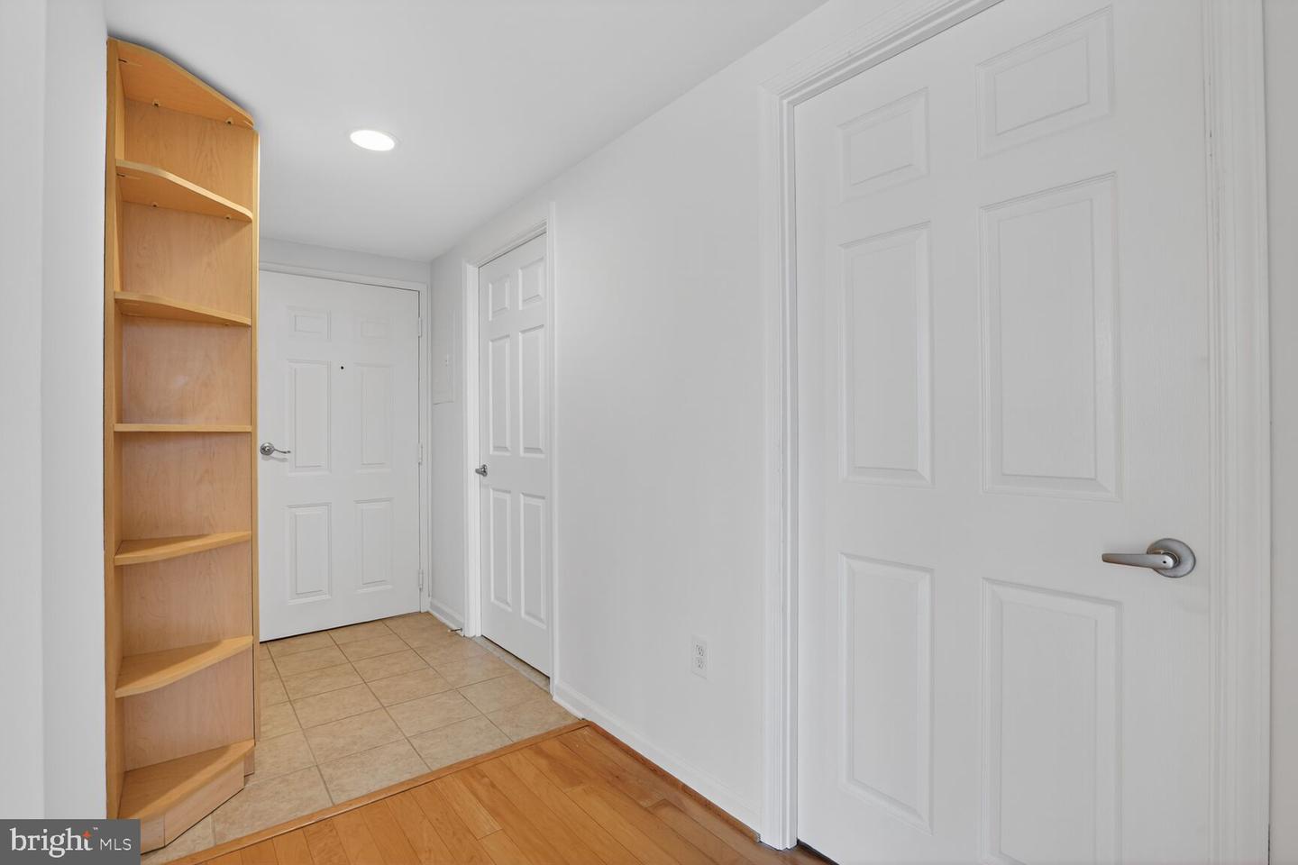 2726 GALLOWS RD #619, VIENNA, Virginia 22180, 2 Bedrooms Bedrooms, ,2 BathroomsBathrooms,Residential,For sale,2726 GALLOWS RD #619,VAFX2292938 MLS # VAFX2292938