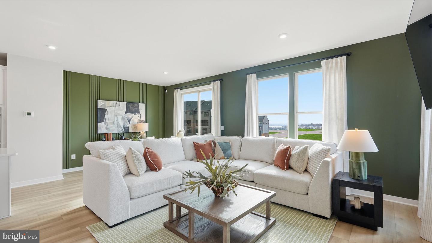 17407 WALNUT GROVE WAY, DUMFRIES, Virginia 22026, 3 Bedrooms Bedrooms, ,2 BathroomsBathrooms,Residential,For sale,17407 WALNUT GROVE WAY,VAPW2113354 MLS # VAPW2113354 17407 WALNUT GROVE WAY, DUMFRIES, Virginia 22026, 3 Bedrooms Bedrooms, ,2 BathroomsBathrooms,Residential,For sale,17407 WALNUT GROVE WAY,VAPW2113354 MLS # VAPW2113354