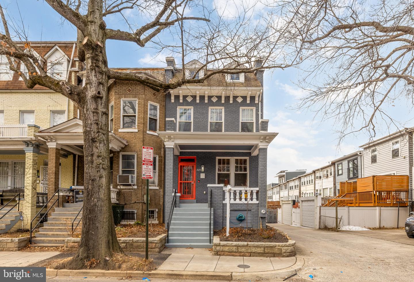 2124 NORTH CAPITOL ST NW, WASHINGTON, District Of Columbia 20002, 4 Bedrooms Bedrooms, ,2 BathroomsBathrooms,Residential,For sale,2124 NORTH CAPITOL ST NW,DCDC2247988 MLS # DCDC2247988