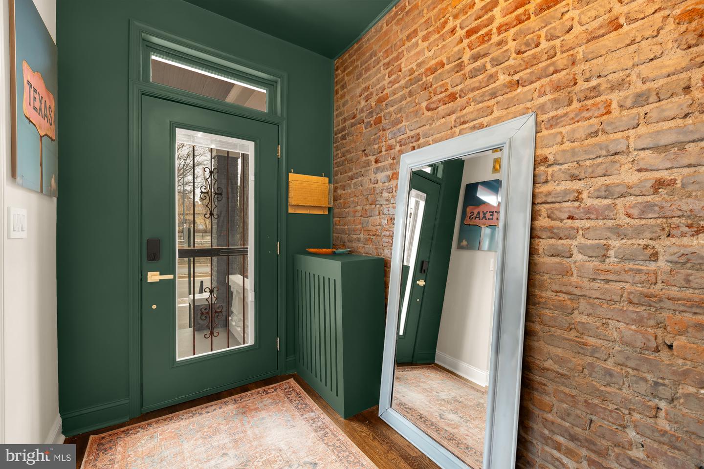 2124 NORTH CAPITOL ST NW, WASHINGTON, District Of Columbia 20002, 4 Bedrooms Bedrooms, ,2 BathroomsBathrooms,Residential,For sale,2124 NORTH CAPITOL ST NW,DCDC2247988 MLS # DCDC2247988