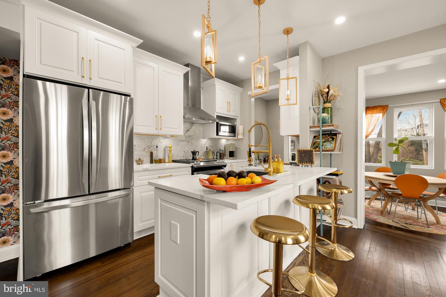 2124 NORTH CAPITOL ST NW, WASHINGTON, District Of Columbia 20002, 4 Bedrooms Bedrooms, ,2 BathroomsBathrooms,Residential,For sale,2124 NORTH CAPITOL ST NW,DCDC2247988 MLS # DCDC2247988