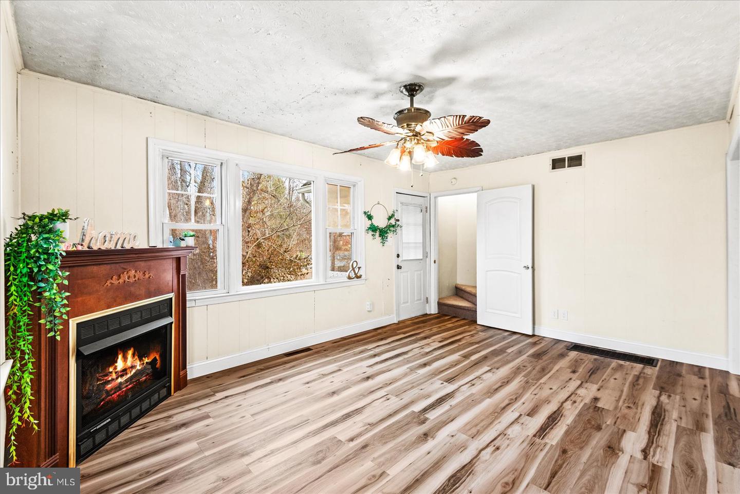 187 ONVILLE RD, STAFFORD, Virginia 22556, 4 Bedrooms Bedrooms, ,1 BathroomBathrooms,Residential,For sale,187 ONVILLE RD,VAST2046472 MLS # VAST2046472