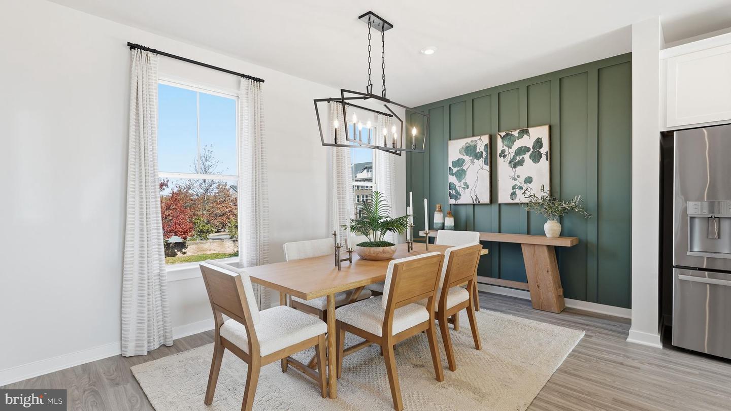 17399 WALNUT GROVE WAY, DUMFRIES, Virginia 22026, 3 Bedrooms Bedrooms, ,2 BathroomsBathrooms,Residential,For sale,17399 WALNUT GROVE WAY,VAPW2113368 MLS # VAPW2113368