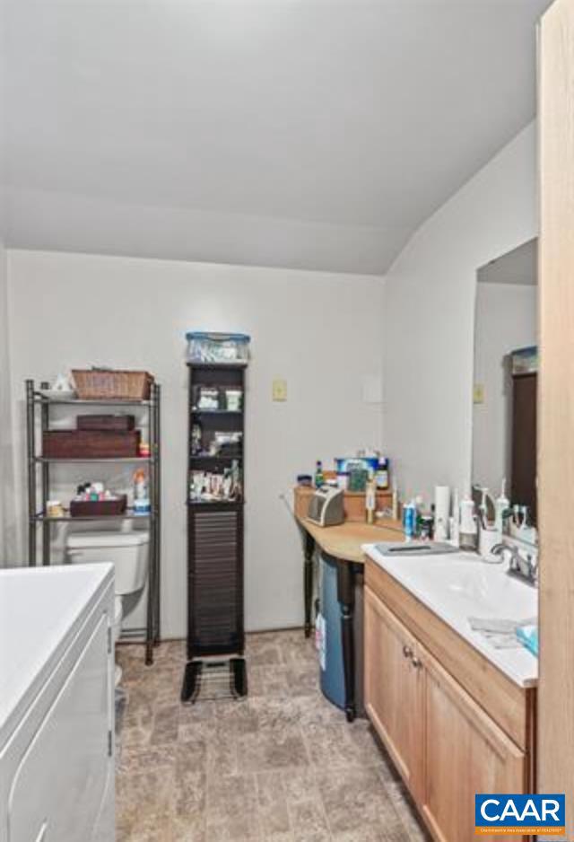 10239 HOWARDSVILLE RD, HOWARDSVILLE, Virginia 24562, 2 Bedrooms Bedrooms, ,1 BathroomBathrooms,Residential,For sale,10239 HOWARDSVILLE RD,673720 MLS # 673720