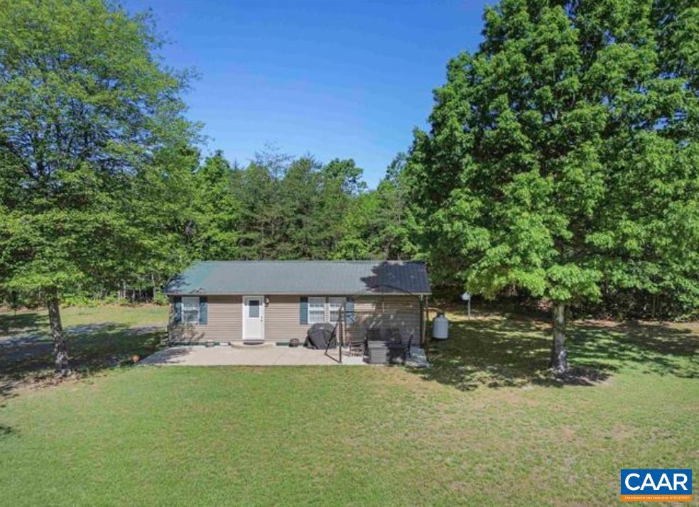 10239 HOWARDSVILLE RD, HOWARDSVILLE, Virginia 24562, 2 Bedrooms Bedrooms, ,1 BathroomBathrooms,Residential,For sale,10239 HOWARDSVILLE RD,673720 MLS # 673720