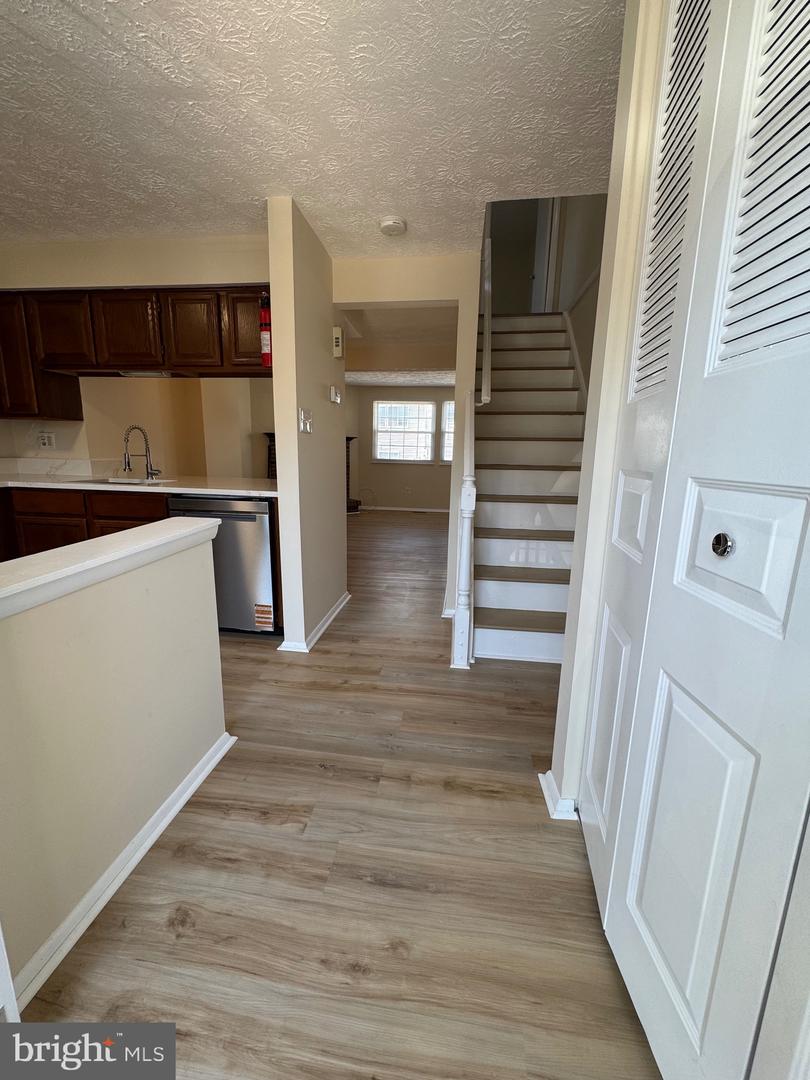 2832 NEW PROVIDENCE CT, FALLS CHURCH, Virginia 22042, 3 Bedrooms Bedrooms, ,2 BathroomsBathrooms,Residential,For sale,2832 NEW PROVIDENCE CT,VAFX2292986 MLS # VAFX2292986