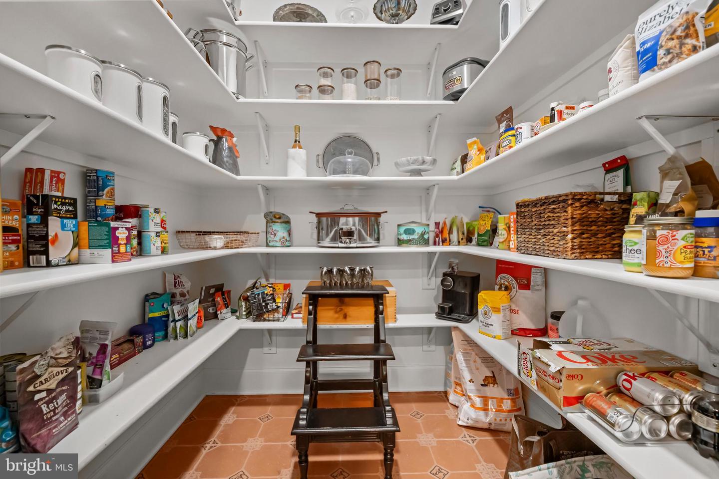 13025 YATES FORD RD, CLIFTON, Virginia 20124, 6 Bedrooms Bedrooms, 23 Rooms Rooms,6 BathroomsBathrooms,Residential,For sale,13025 YATES FORD RD,VAFX2292994 MLS # VAFX2292994