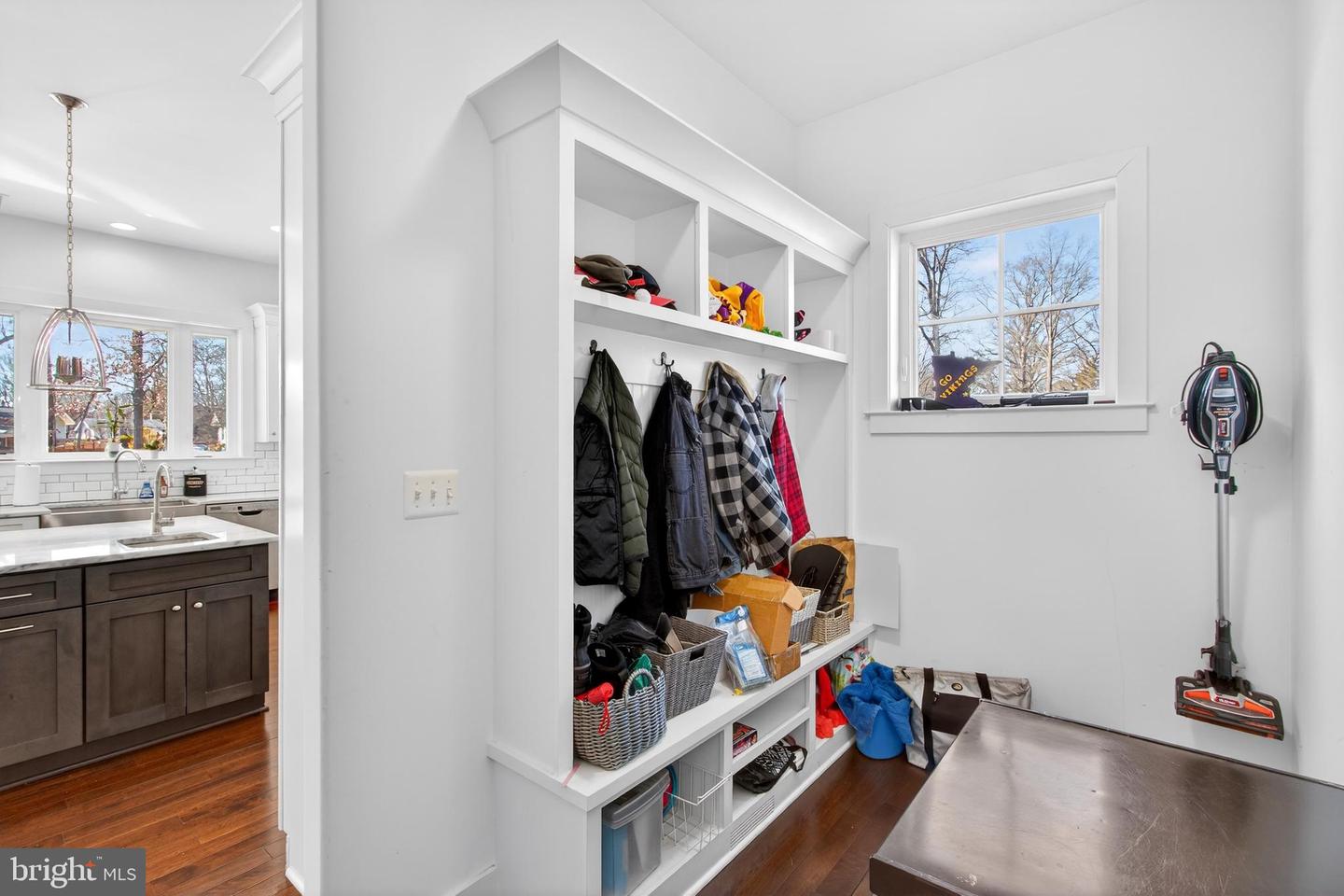 7726 SCHELHORN RD, ALEXANDRIA, Virginia 22306, 5 Bedrooms Bedrooms, ,5 BathroomsBathrooms,Residential,For sale,7726 SCHELHORN RD,VAFX2292998 MLS # VAFX2292998 7726 SCHELHORN RD, ALEXANDRIA, Virginia 22306, 5 Bedrooms Bedrooms, ,5 BathroomsBathrooms,Residential,For sale,7726 SCHELHORN RD,VAFX2292998 MLS # VAFX2292998