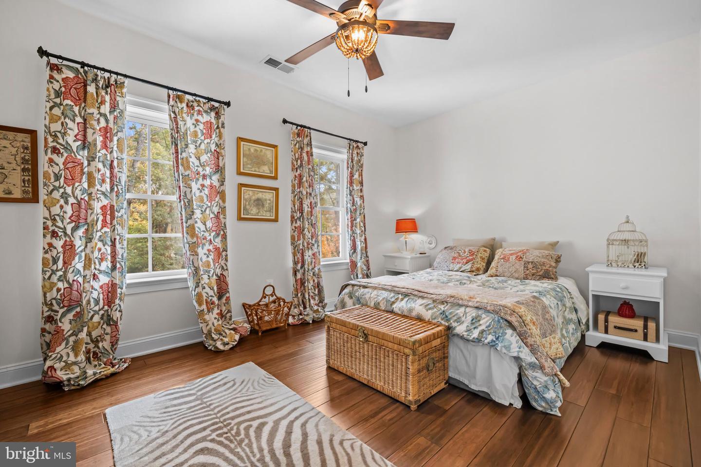 7800 GOLD FLINT CT, CLIFTON, Virginia 20124, 5 Bedrooms Bedrooms, ,6 BathroomsBathrooms,Residential,For sale,7800 GOLD FLINT CT,VAFX2293004 MLS # VAFX2293004