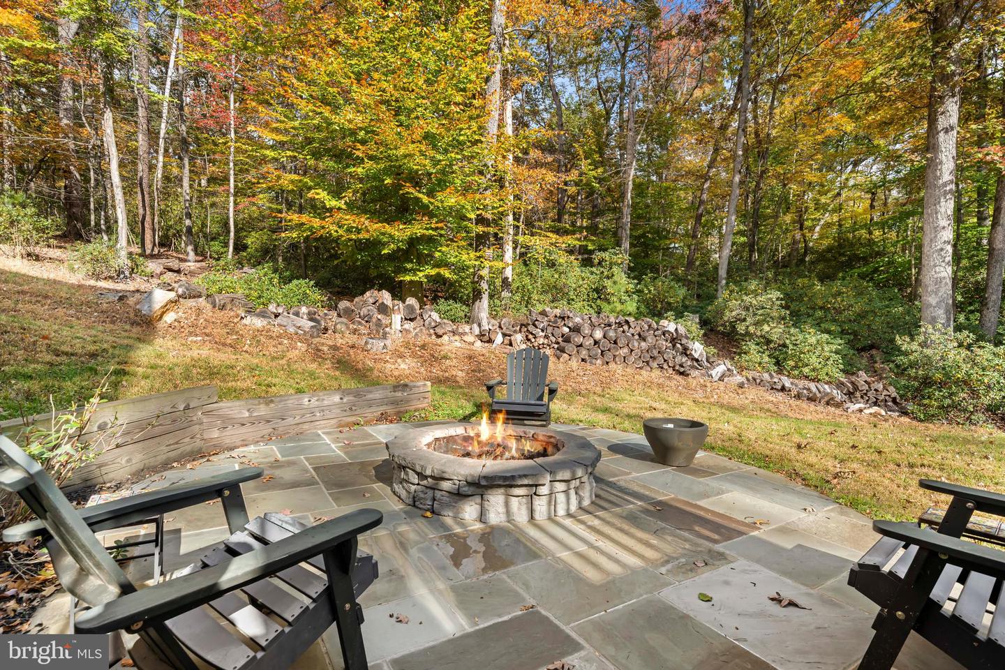 7800 GOLD FLINT CT, CLIFTON, Virginia 20124, 5 Bedrooms Bedrooms, ,6 BathroomsBathrooms,Residential,For sale,7800 GOLD FLINT CT,VAFX2293004 MLS # VAFX2293004