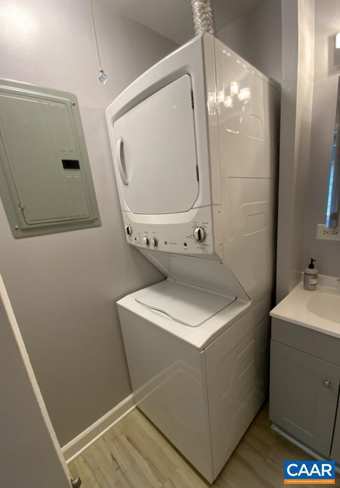 117 BERRY ST #12, ORANGE, Virginia 22960, 2 Bedrooms Bedrooms, ,1 BathroomBathrooms,Residential,For sale,117 BERRY ST #12,673728 MLS # 673728